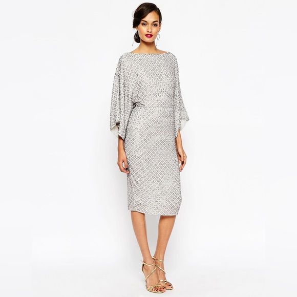 ☀️50% Off! Summer Sale☀️ ASOS PETITE RED CARPET Sequin Grid
Kimono Midi Dress - Picture 2 of 13